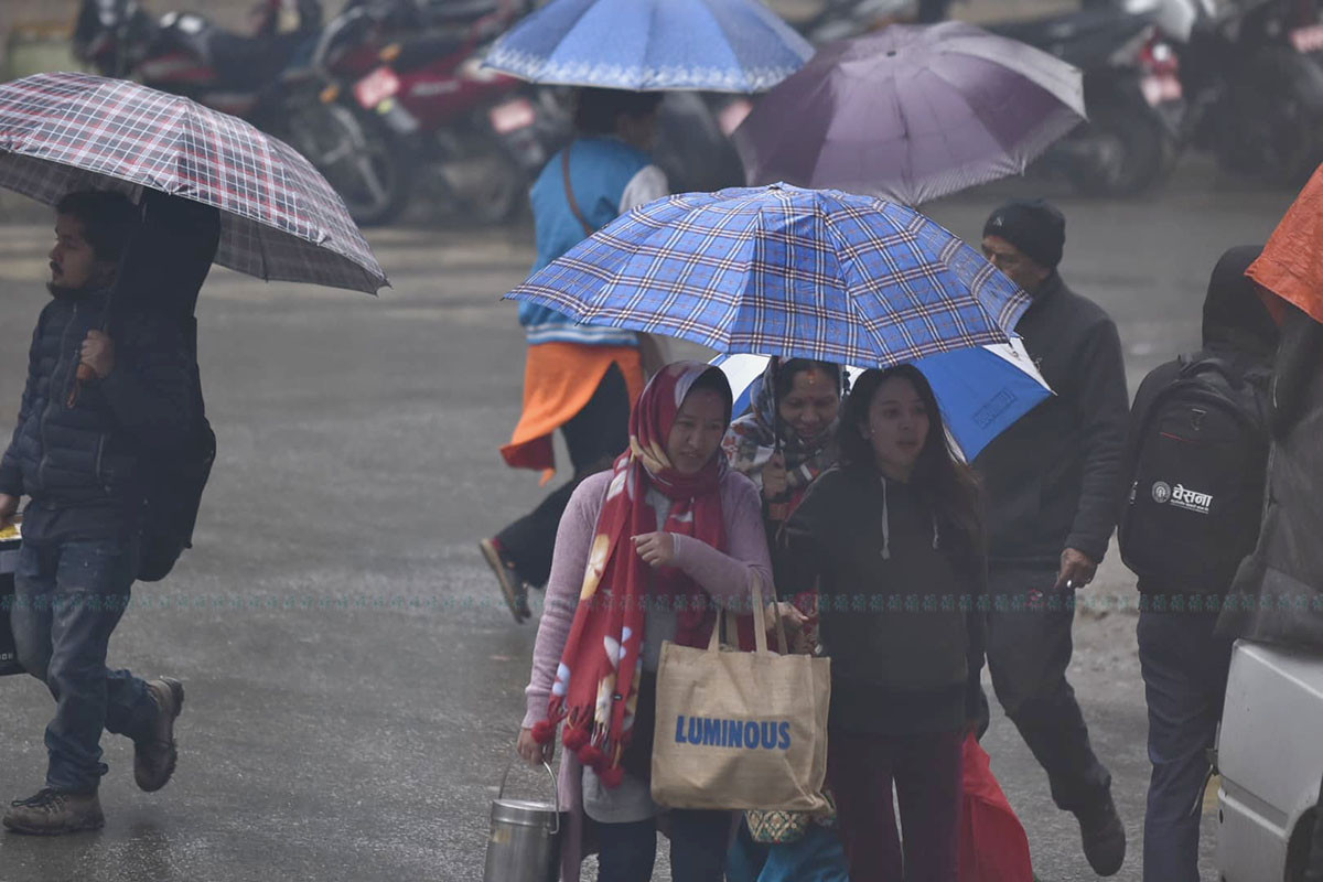 https://raracms.setopati.com/uploads/shares/2020/sujita/jhari/pani  (1).jpg